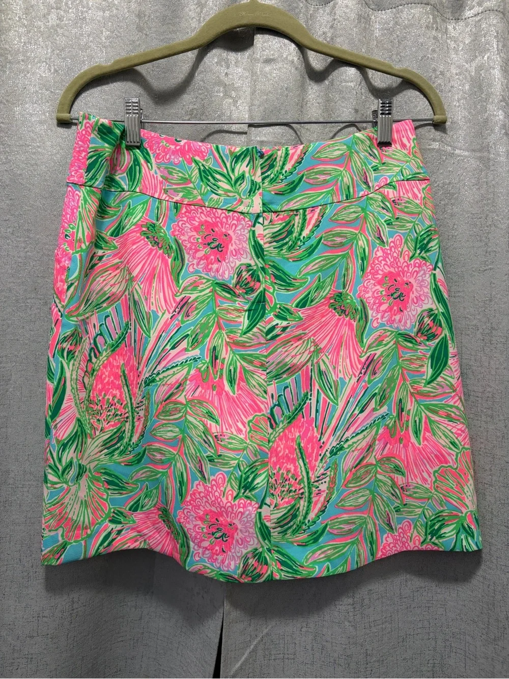 Lilly Pulitzer Jonas Skort Pink & Green 6 Floral Mini Coming in Hot - Picture 4 of 9